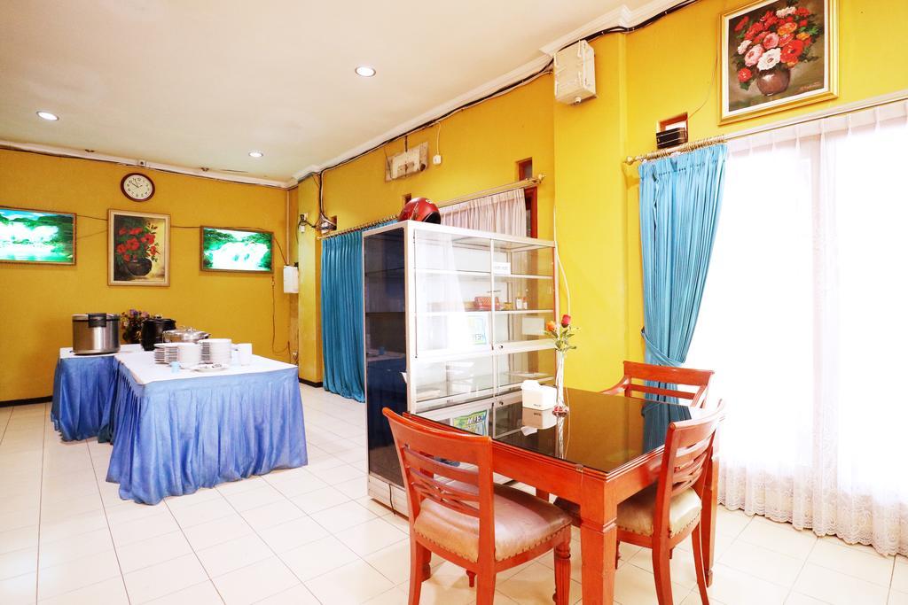 Hotel Pasah Asi Surabaya Eksteriør bilde