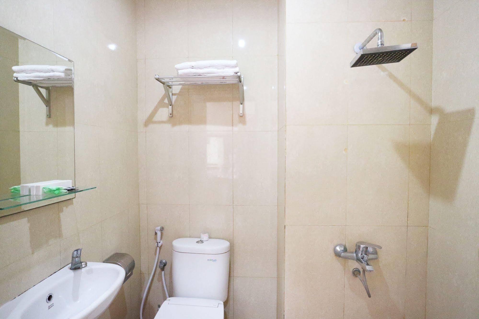 Hotel Pasah Asi Surabaya Eksteriør bilde